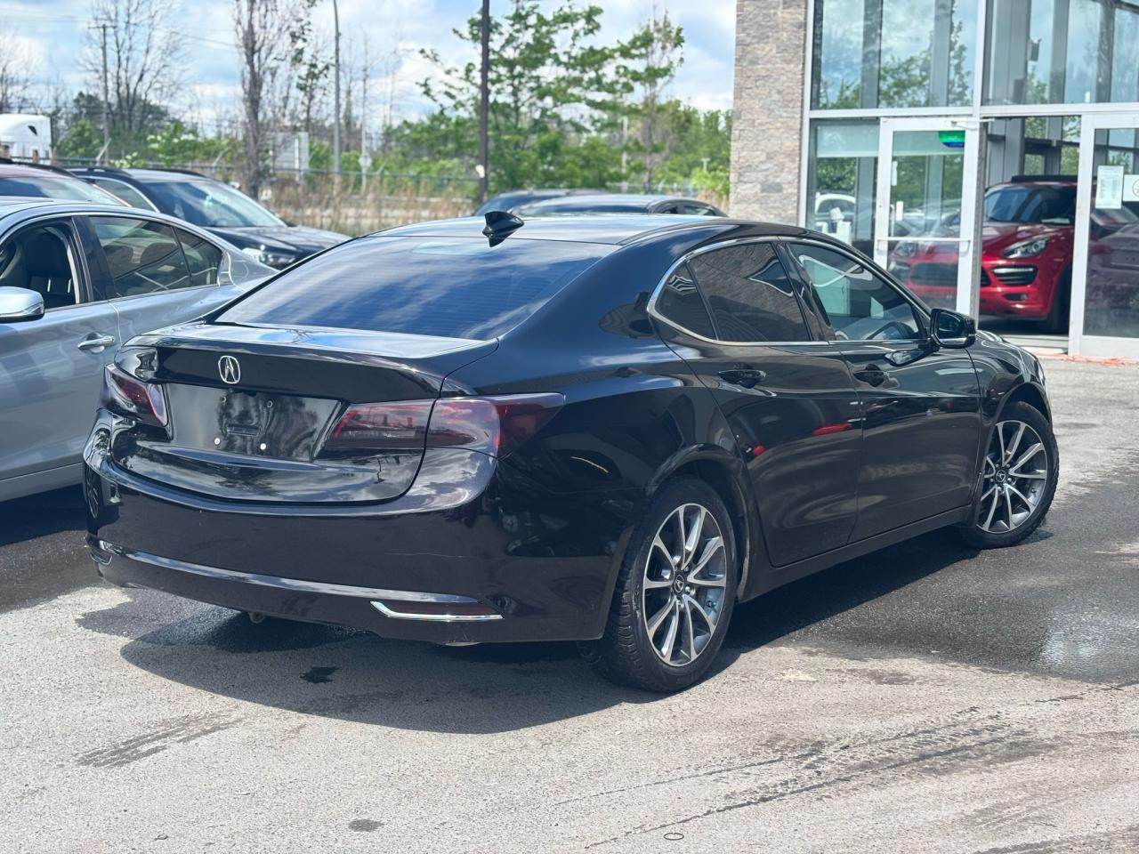 2017 Acura TLX V6 Tech - Photo #5