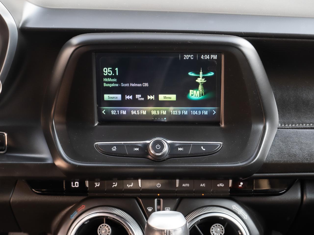 2018 Chevrolet Camaro 1LT - Photo #16