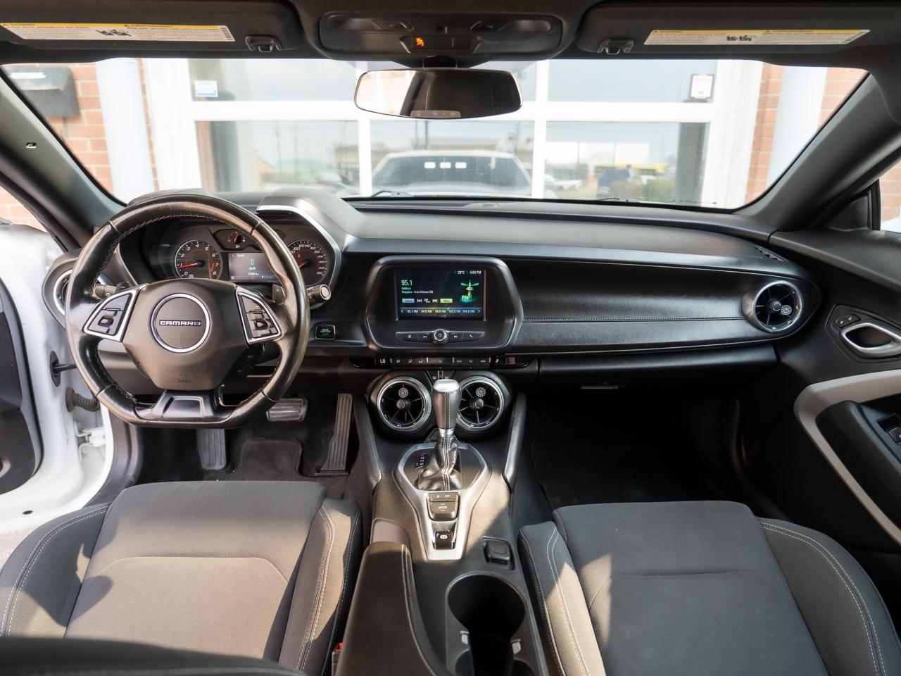 2018 Chevrolet Camaro 1LT - Photo #8