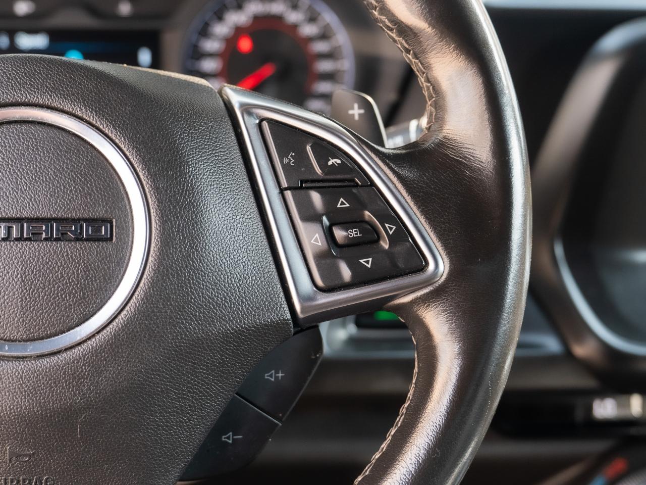 2018 Chevrolet Camaro 1LT - Photo #14
