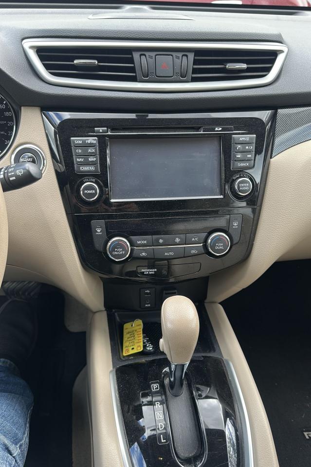2015 Nissan Rogue SL - Photo #11