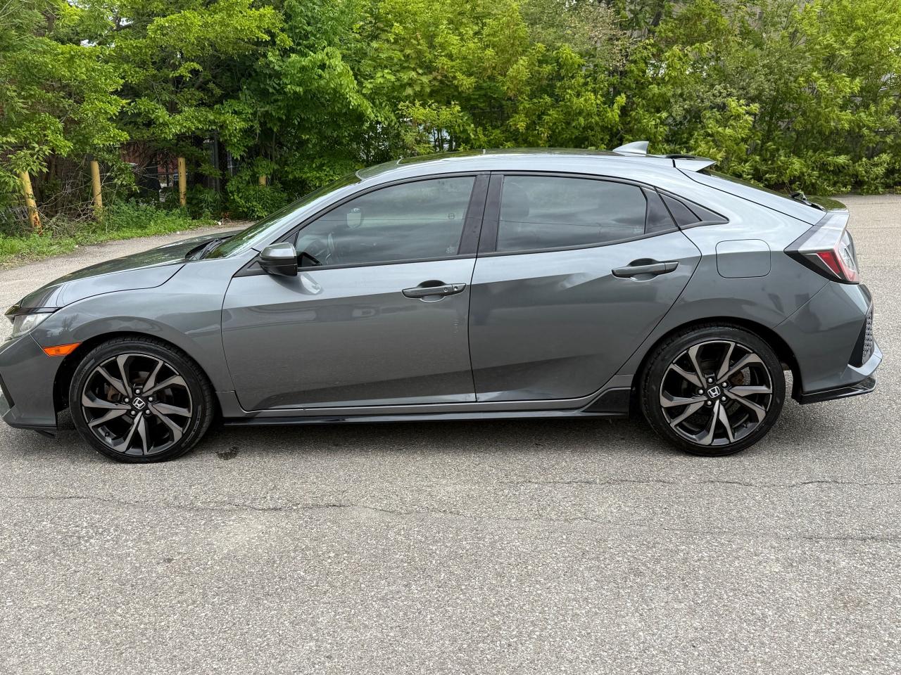 2017 Honda Civic Sport - Photo #8