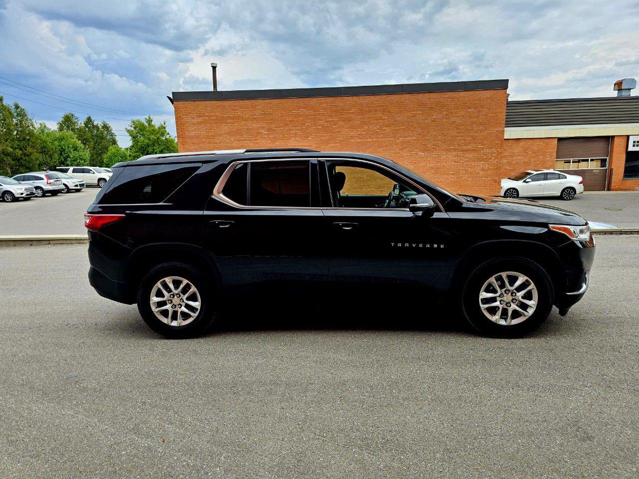 2018 Chevrolet Traverse FWD 4dr LT Cloth w/1LT - Photo #4
