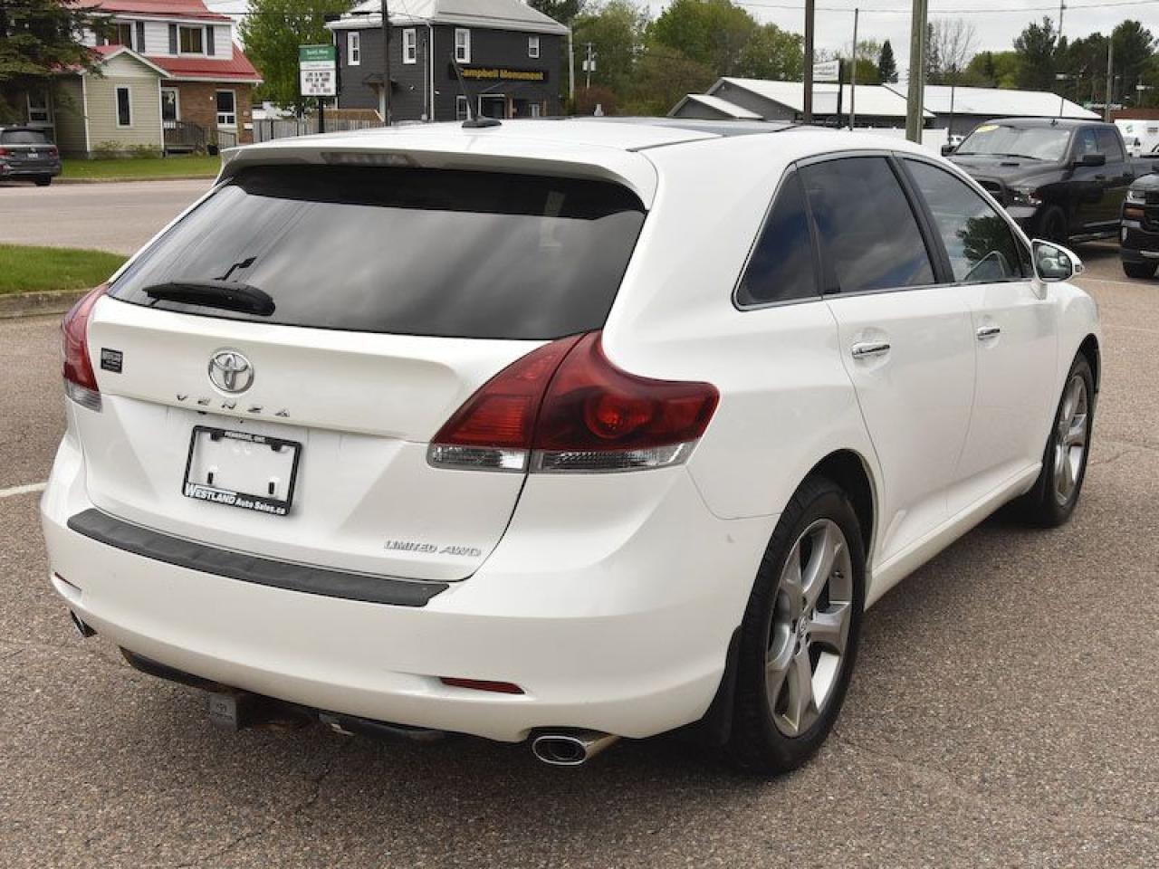 2014 Toyota Venza LIMITED - Photo #3