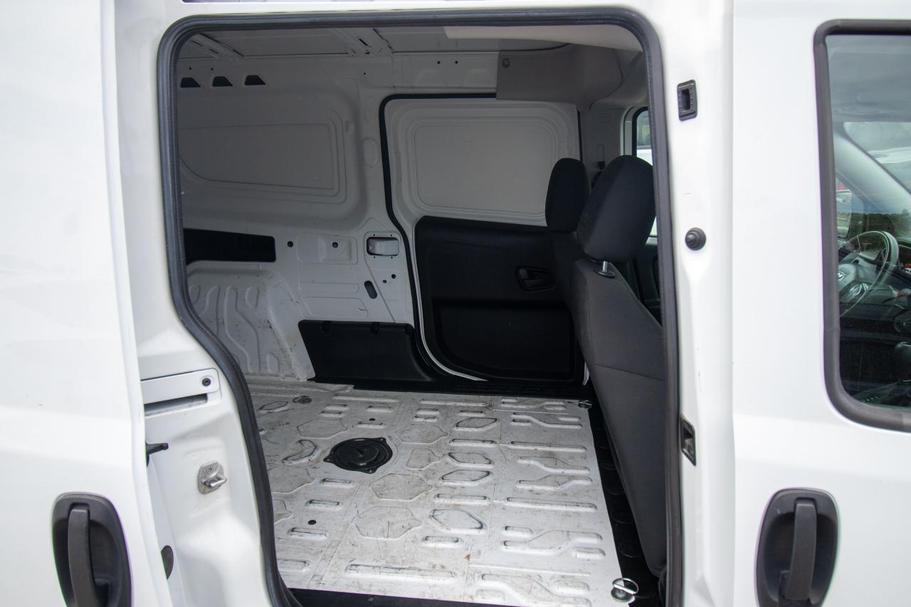 2019 RAM ProMaster City Tradesman SLT Photo5