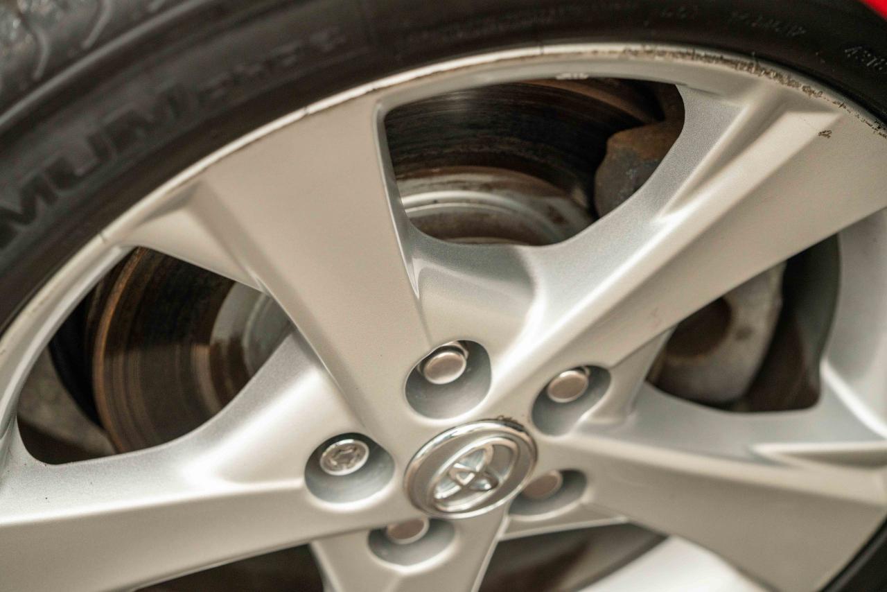 2014 Toyota Matrix BASE - Photo #15