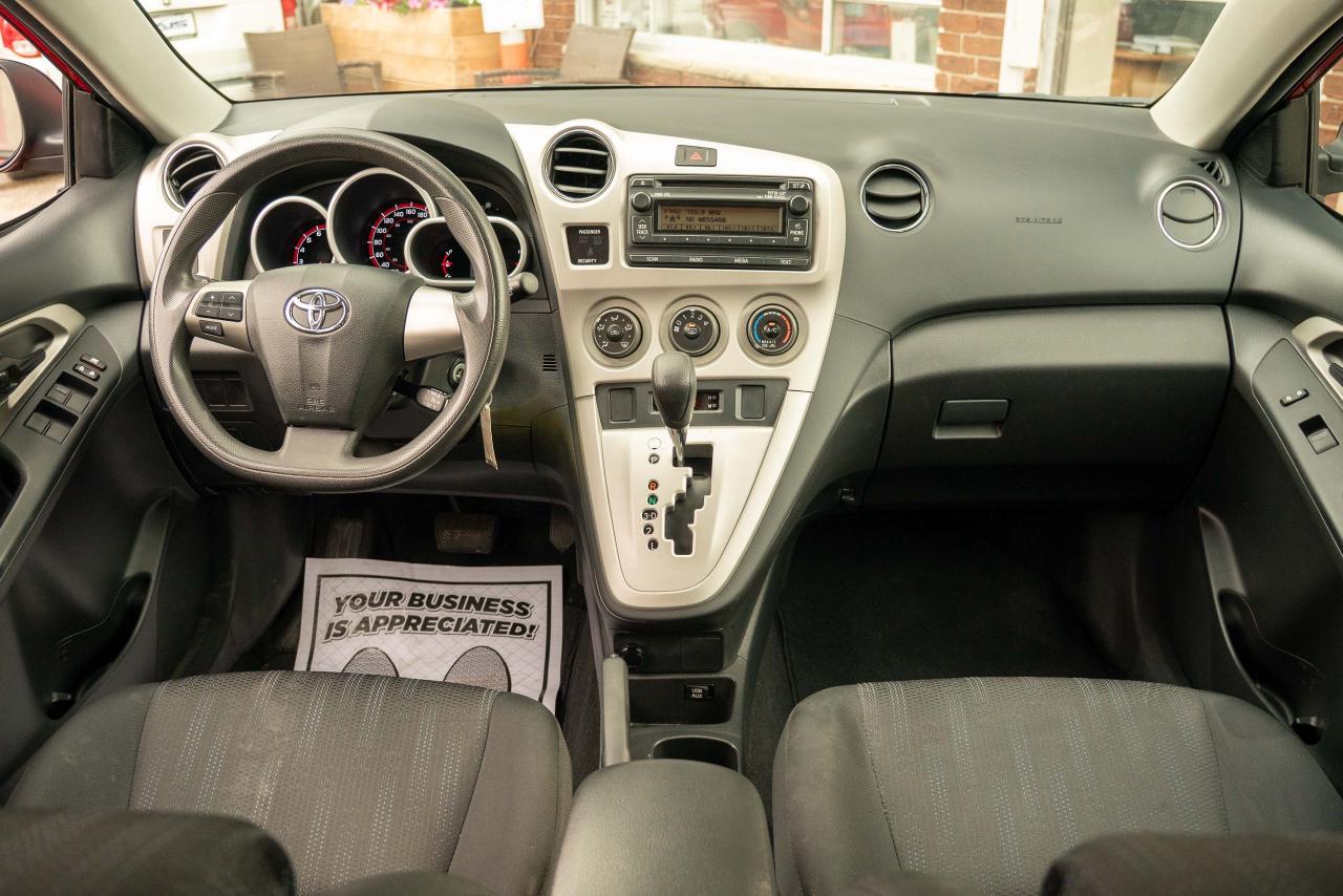 2014 Toyota Matrix BASE - Photo #42
