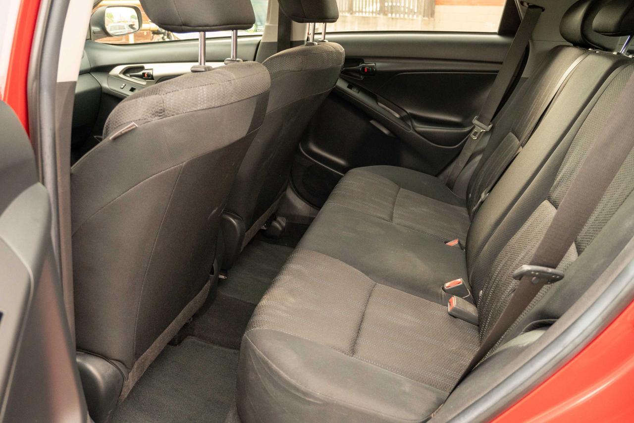 2014 Toyota Matrix BASE - Photo #46