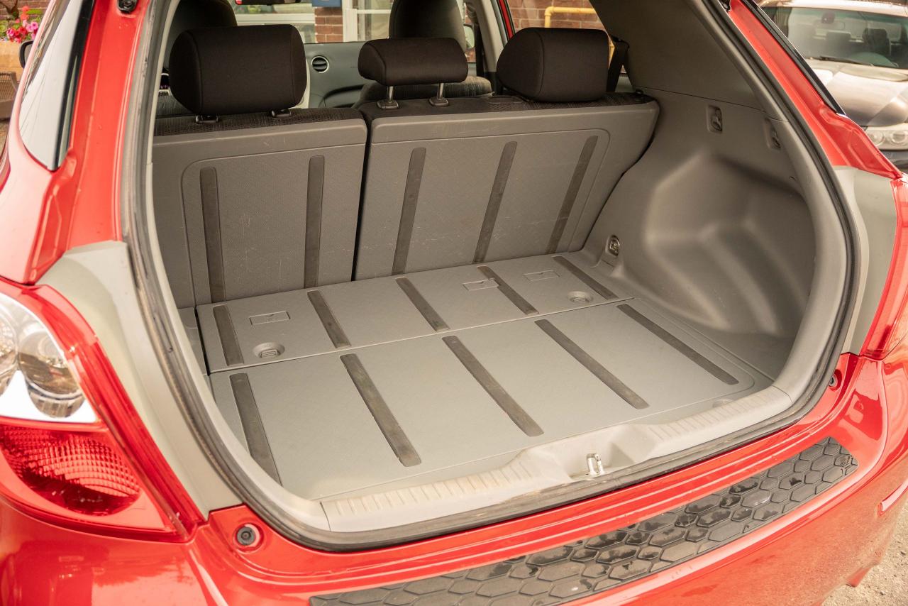 2014 Toyota Matrix BASE - Photo #47