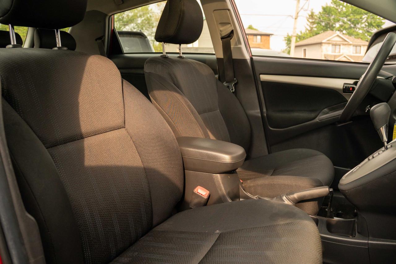 2014 Toyota Matrix BASE - Photo #52