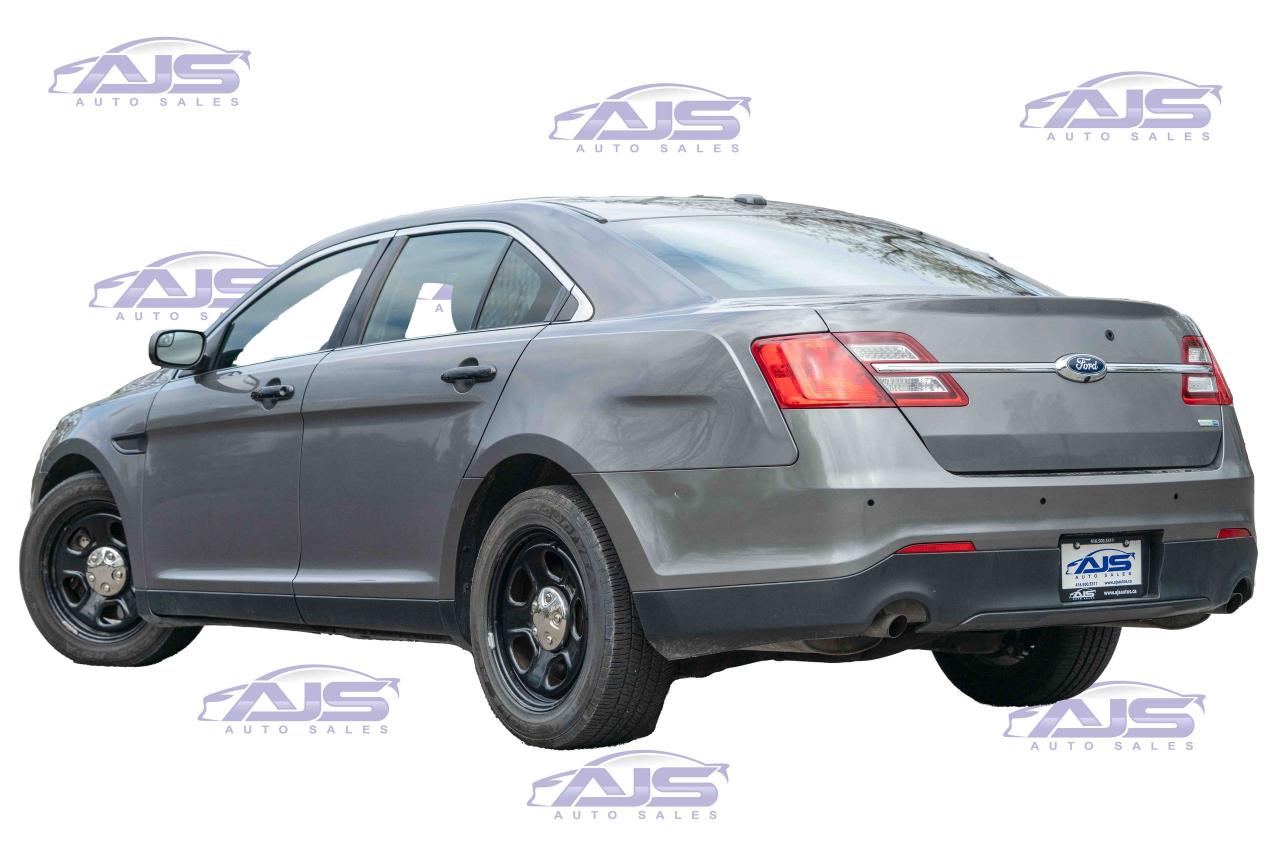 2016 Ford Taurus AWD POLICE INTERCEPTOR SEDAN - Photo #4