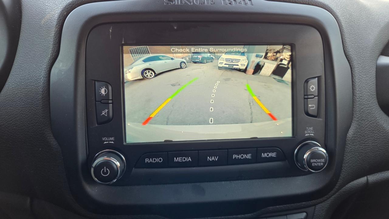 2015 Jeep Renegade Limited - Photo #15