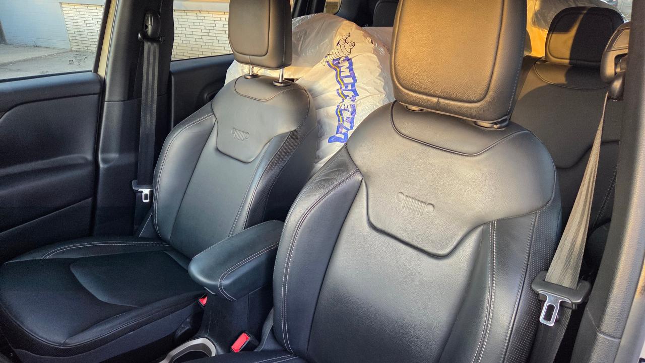 2015 Jeep Renegade Limited - Photo #13