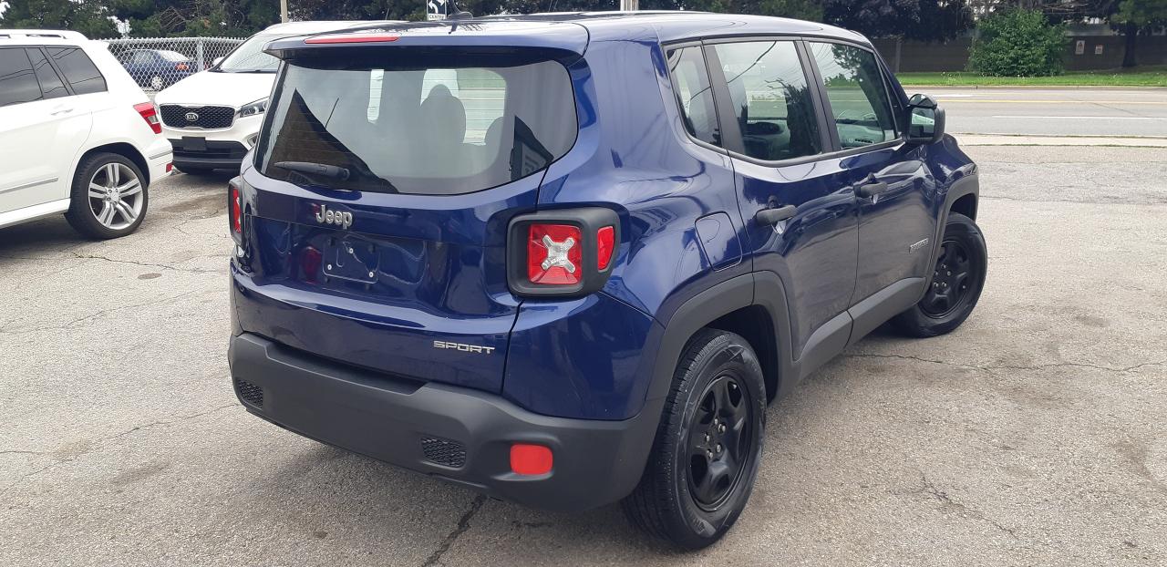 2016 Jeep Renegade Sport - Photo #4