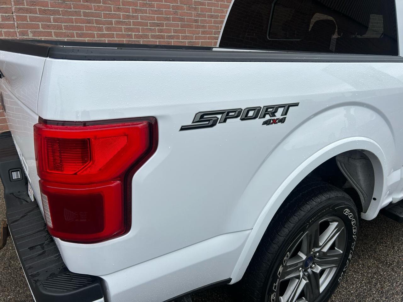 2020 Ford F-150 XLT - Photo #8