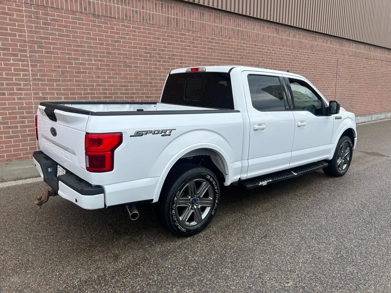 2020 Ford F-150 XLT - Photo #6