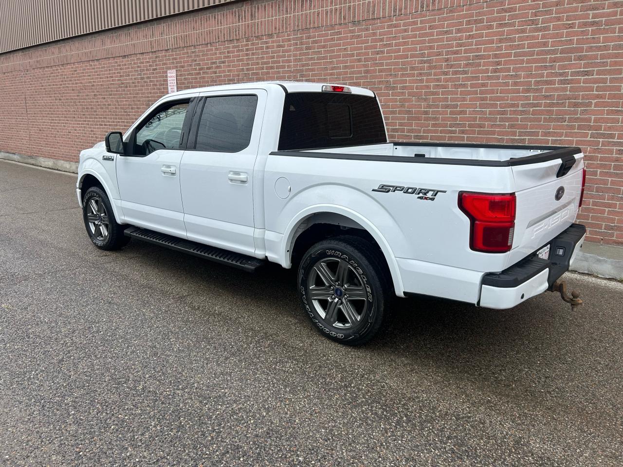 2020 Ford F-150 XLT - Photo #4