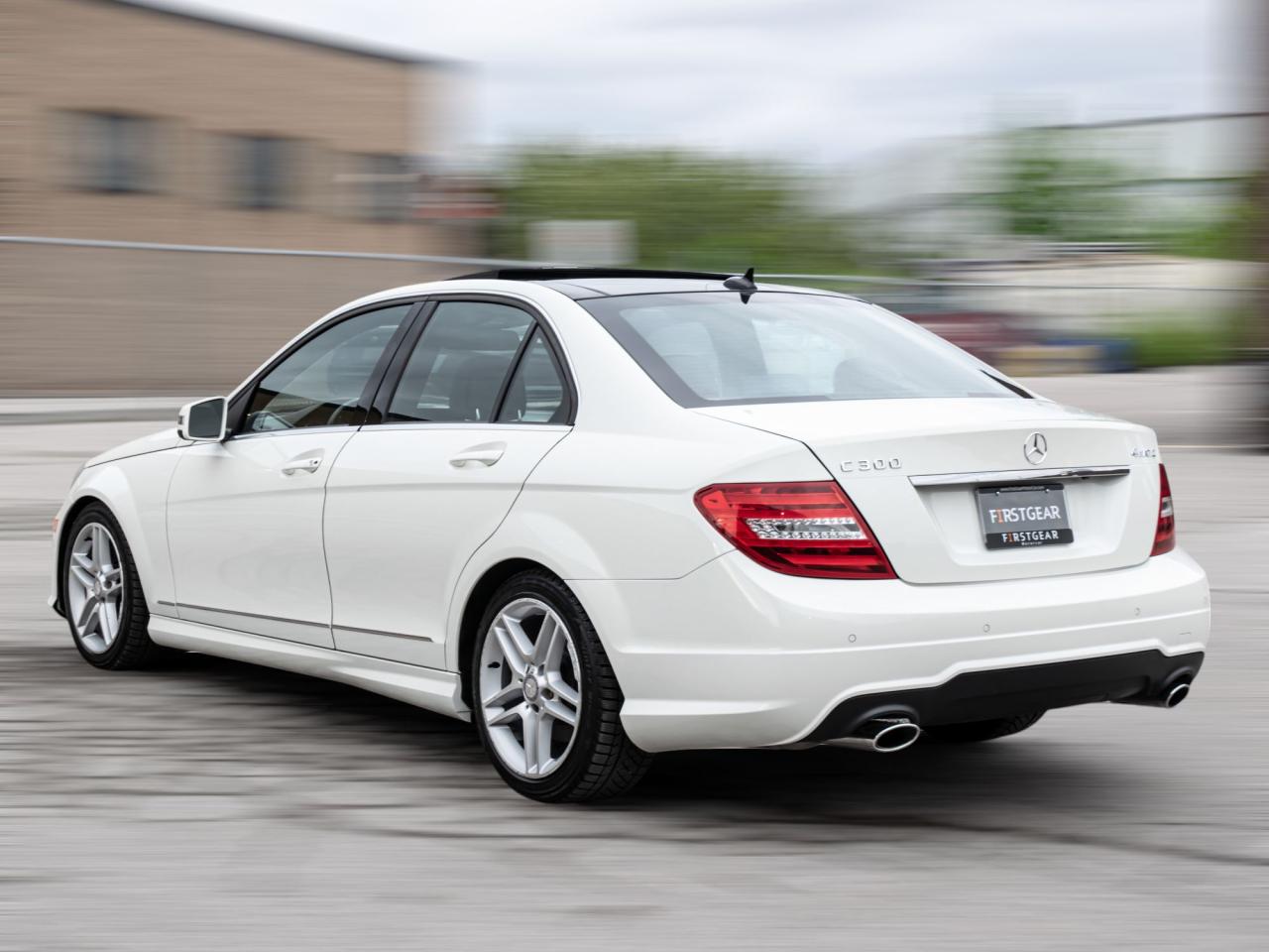 2012 Mercedes-Benz C-Class C300|4MATIC|NAV|PANO|LOADED|PRICE TO SELL Photo4