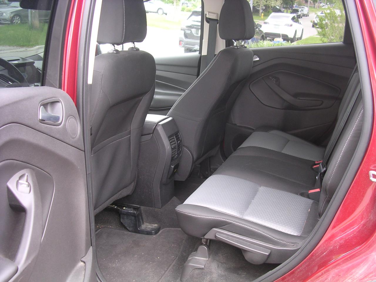 2017 Ford Escape SE - Photo #7