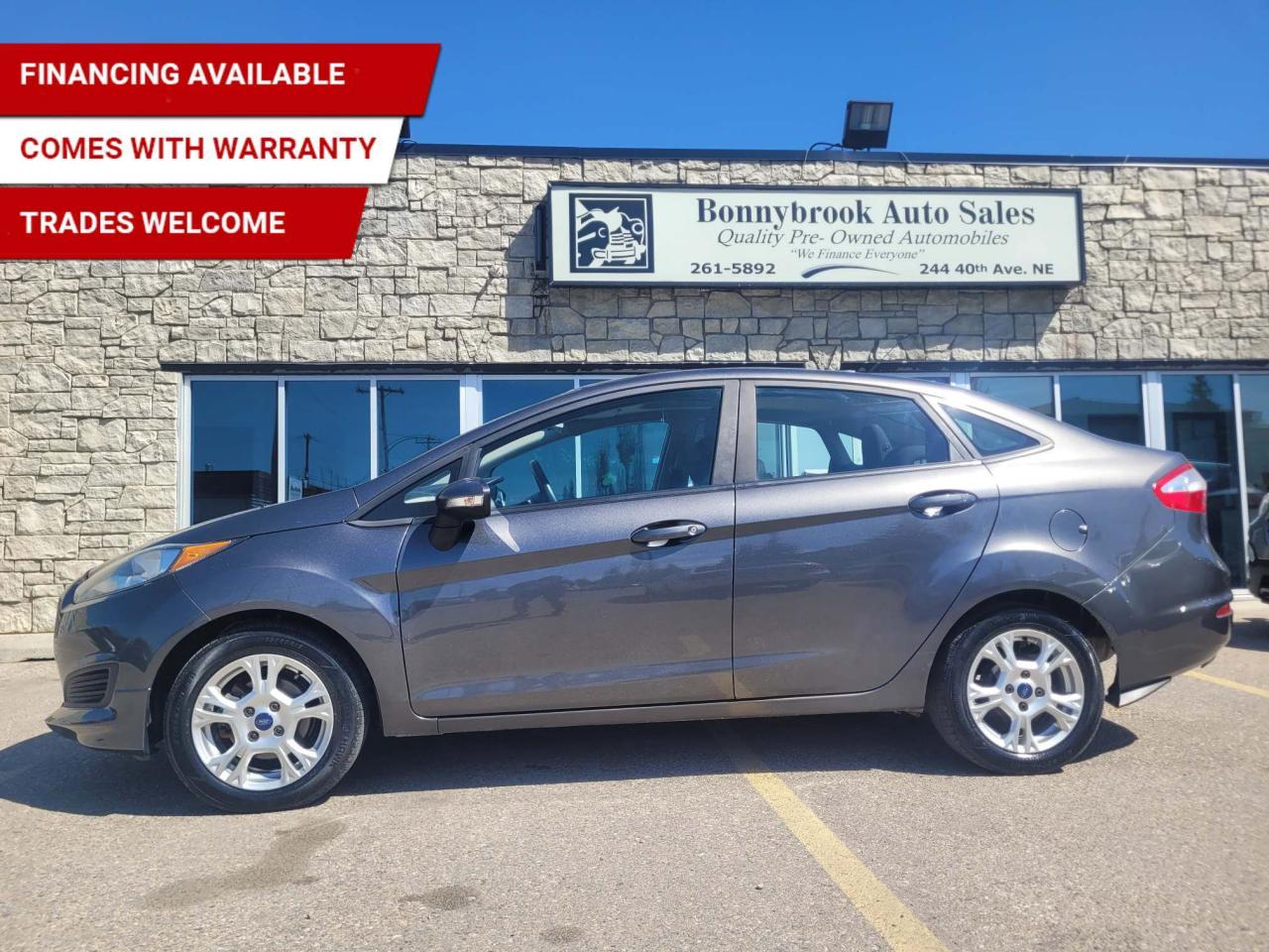 Used 2015 Ford Fiesta 4dr Sdn SE/Power sunroof Heated seats for sale in Calgary, AB
