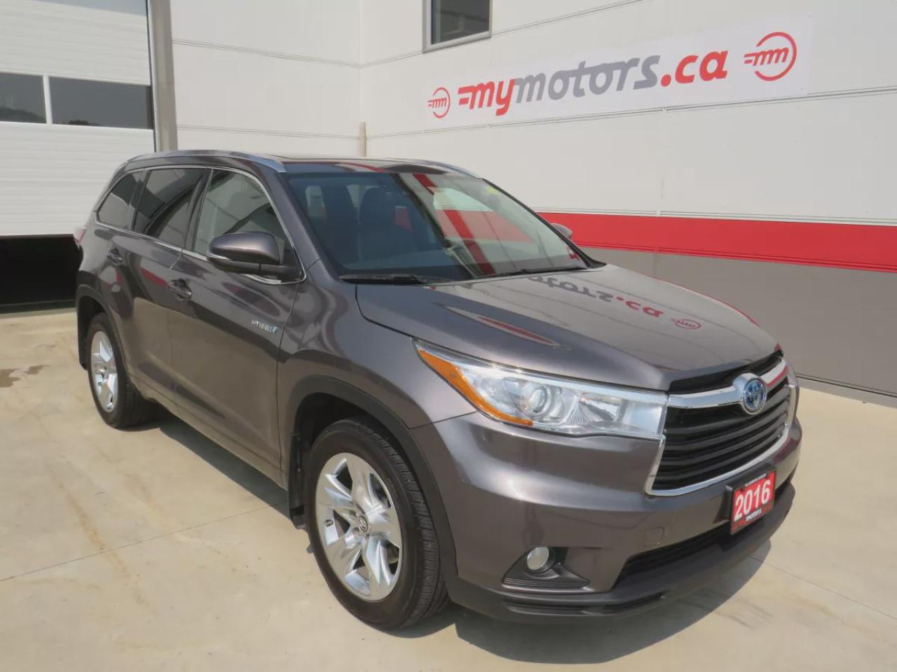 Used 2016 Toyota Highlander HYBRID Limited (**7 SEATER**ALLOY WHEELS** FOG LIGHTS**LEATHER** HEATED/COOLED FRONT SEATS** HEATED STEERING WHEEL**POWER DRIVERS SEAT**PANORAMIC ROOF**POWER HATCH**HEATED 2ND ROW SEATS**MEMORY DRIVERS SEAT**BLIND SPOT MONITORING** LANE DEPARTURE ALERT** for sale in Tillsonburg, ON
