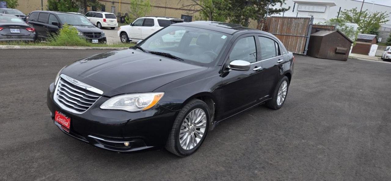 Used 2013 Chrysler 200 Limited 2dr Convertible Automatic for sale in Mississauga, ON