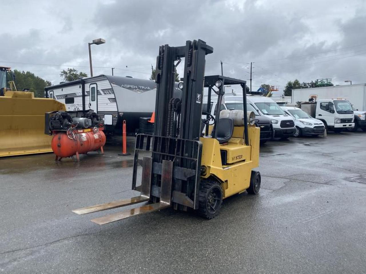 Used 2010 HYSTER S80XLBCS 3 Stage Propane Forklift for sale in Burnaby, BC