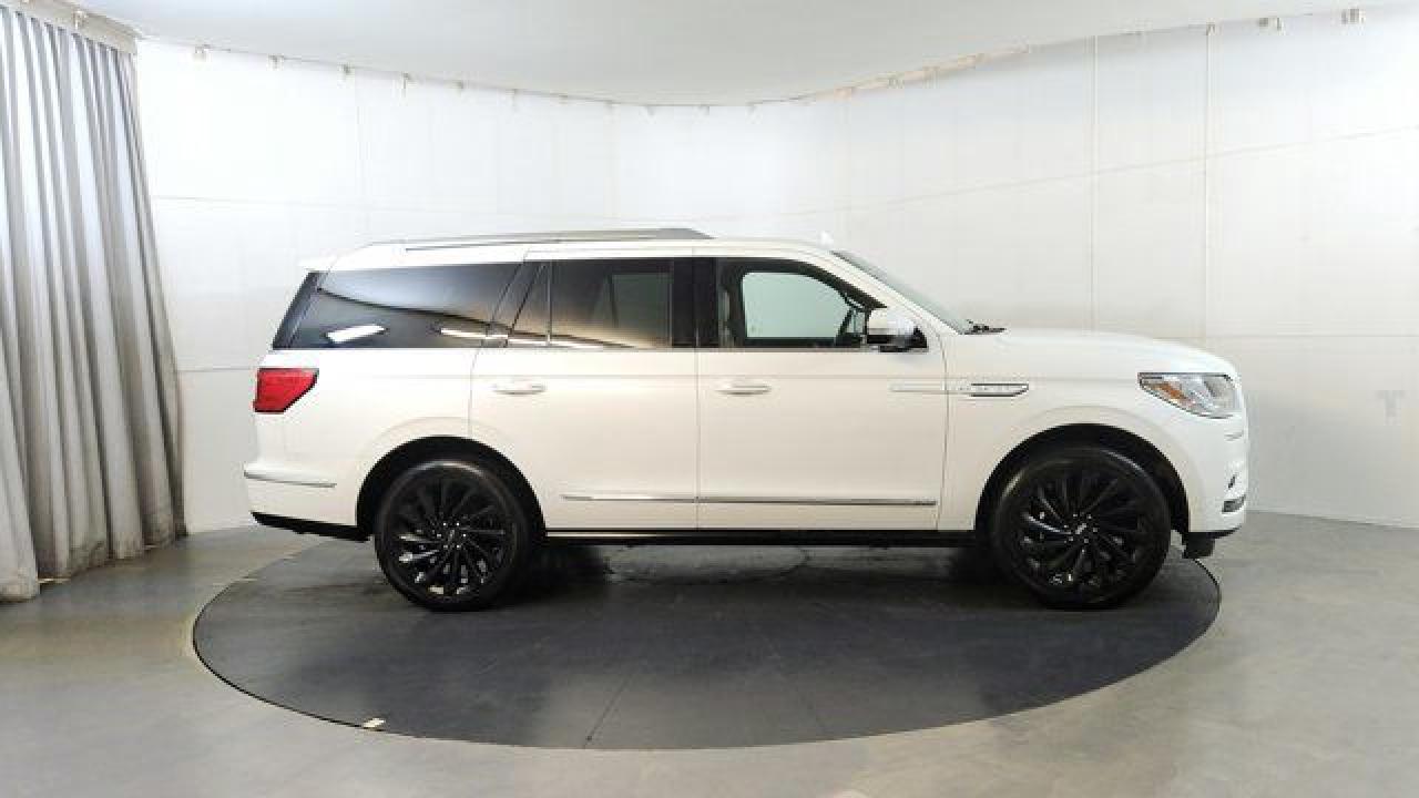 Used 2021 Lincoln Navigator Reserve for sale in Winnipeg, MB