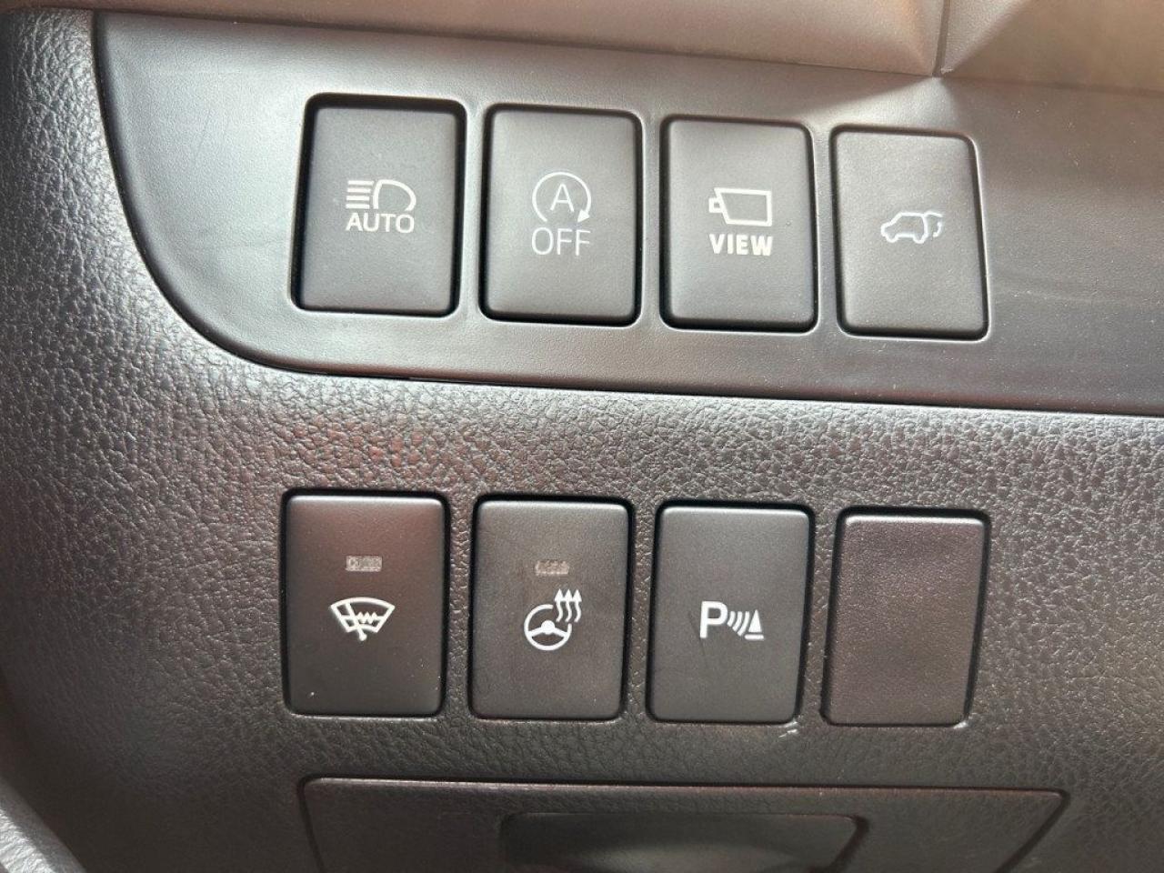 12590944