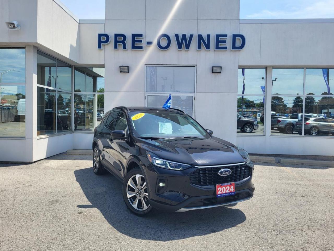 2024 Ford Escape Platinum AWD Photo4