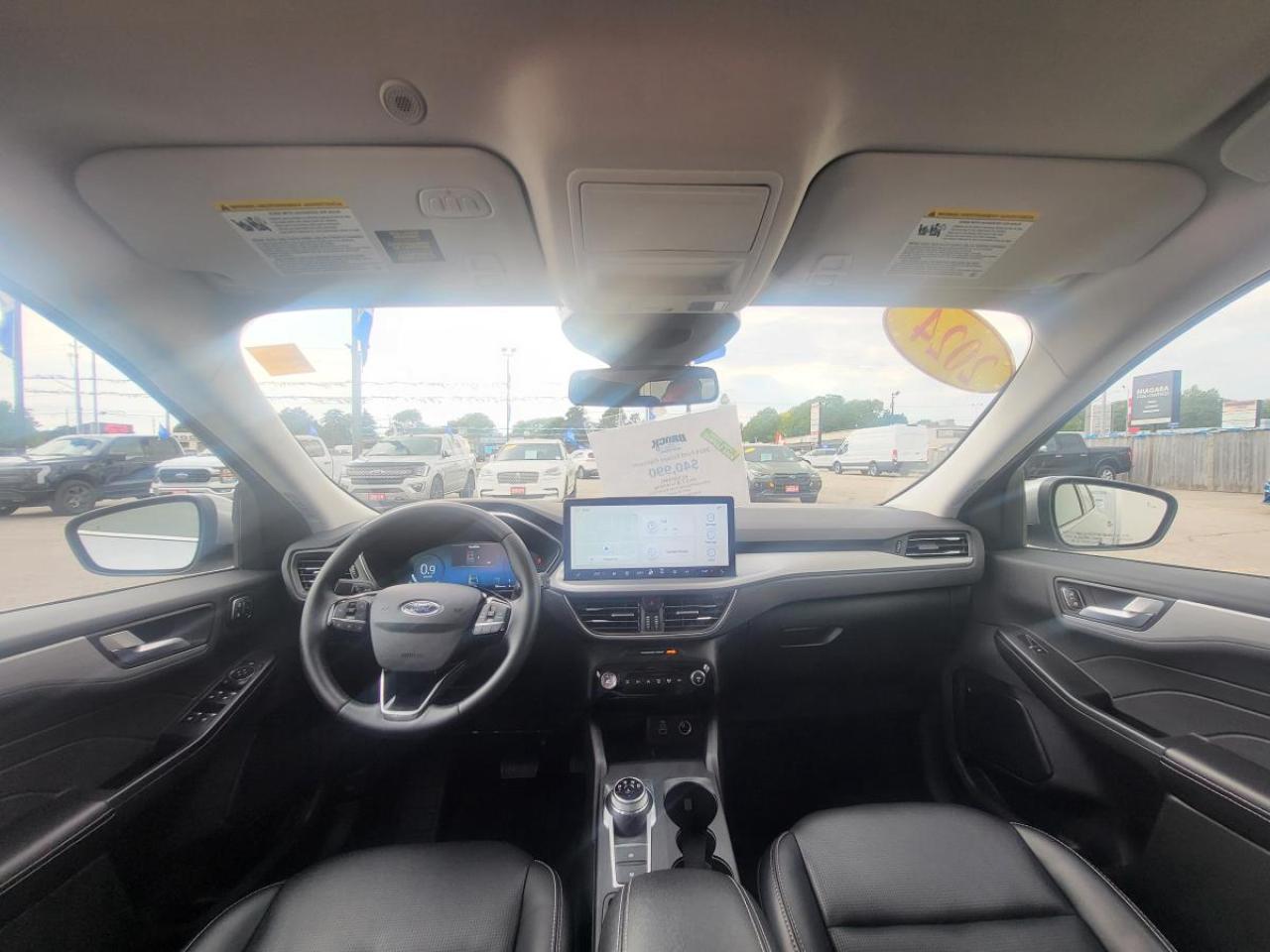 2024 Ford Escape Platinum AWD Photo