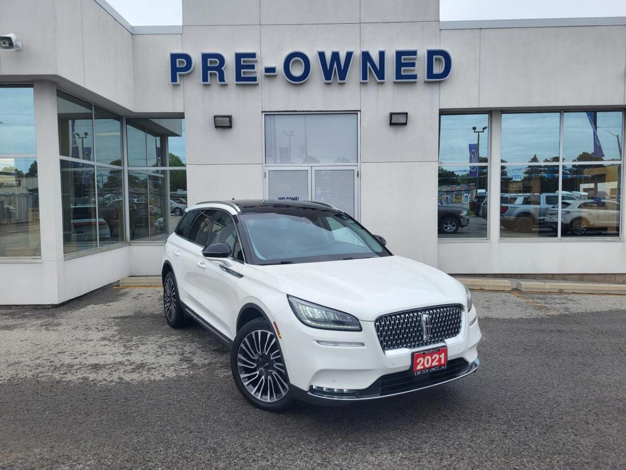 2021 Lincoln Corsair Reserve AWD Photo2