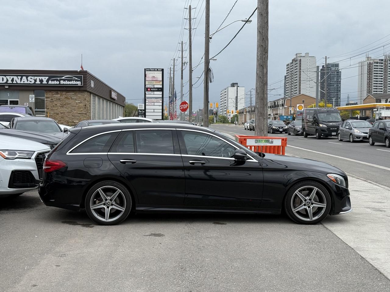 2018 Mercedes-Benz C-Class //AMG 300 WAGON | RED LEATHER | LOADED - Photo #10