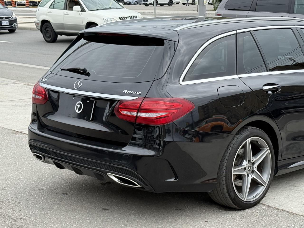 2018 Mercedes-Benz C-Class //AMG 300 WAGON | RED LEATHER | LOADED - Photo #11