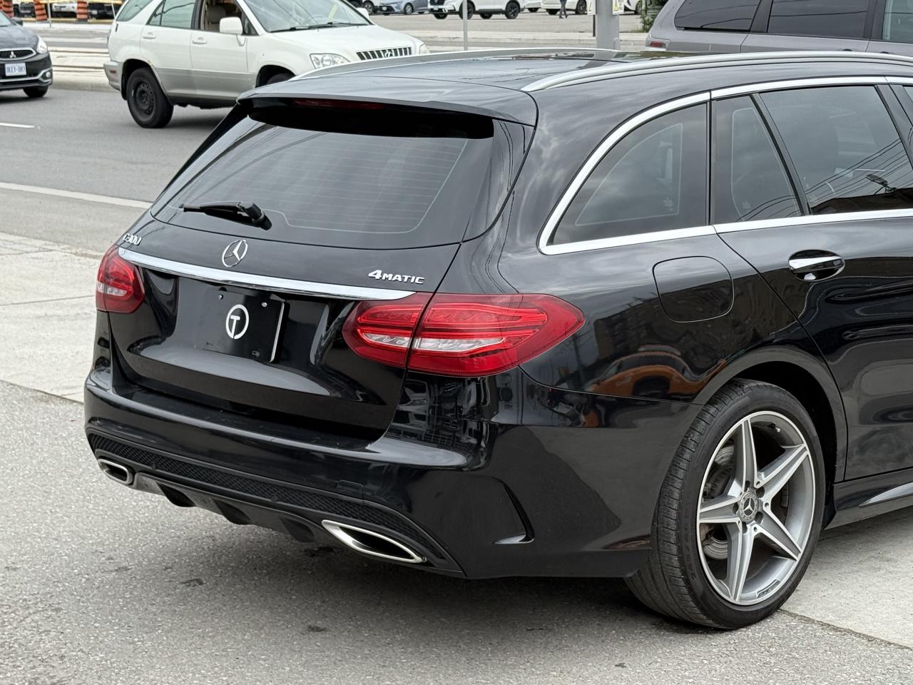 2018 Mercedes-Benz C-Class //AMG 300 WAGON | RED LEATHER | LOADED - Photo #11