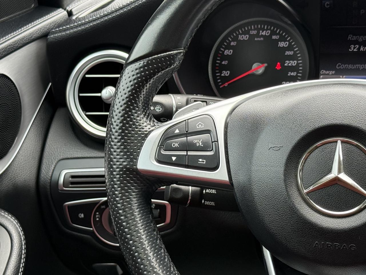 2018 Mercedes-Benz C-Class //AMG 300 WAGON | RED LEATHER | LOADED - Photo #20