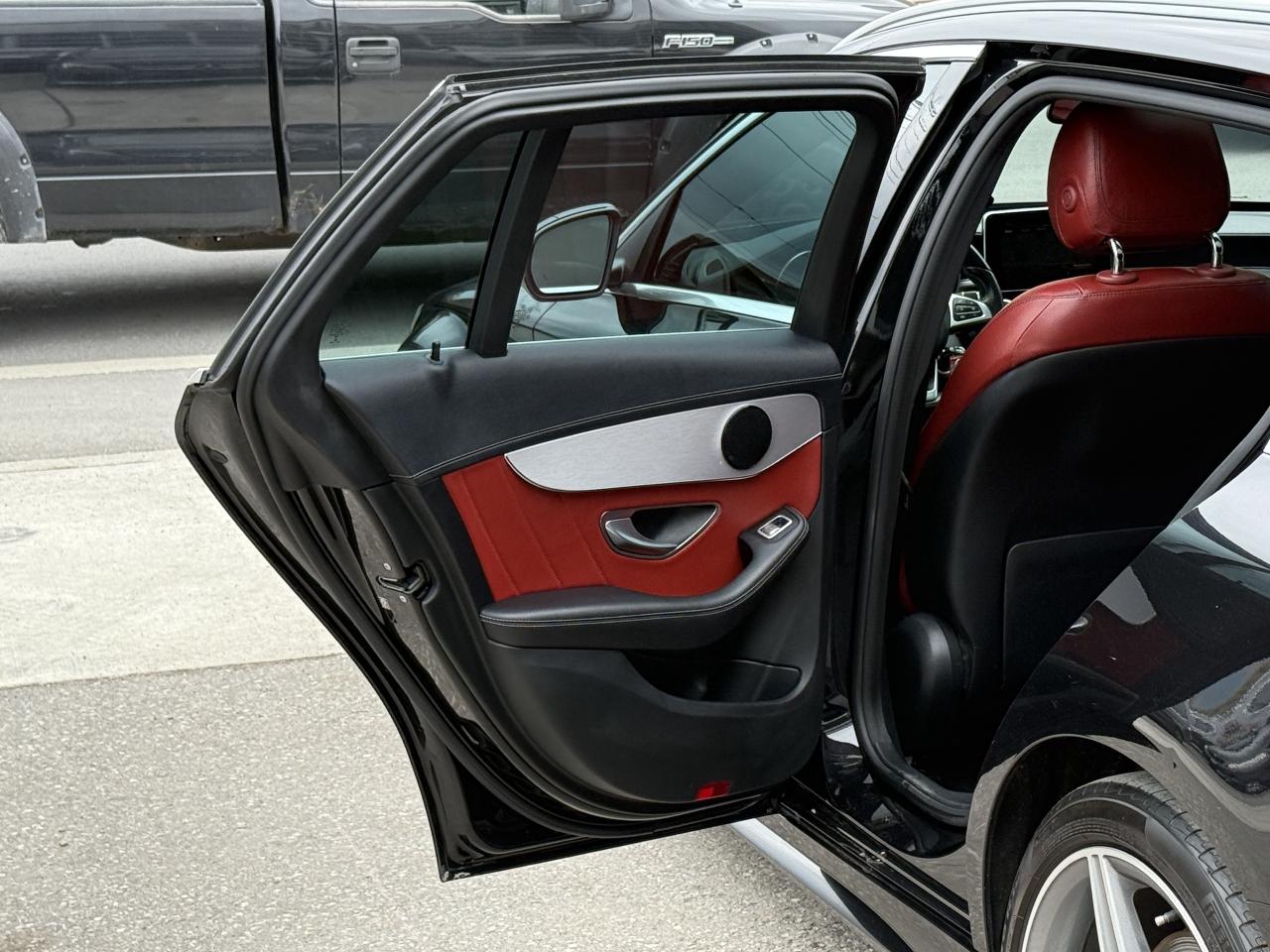2018 Mercedes-Benz C-Class //AMG 300 WAGON | RED LEATHER | LOADED - Photo #36