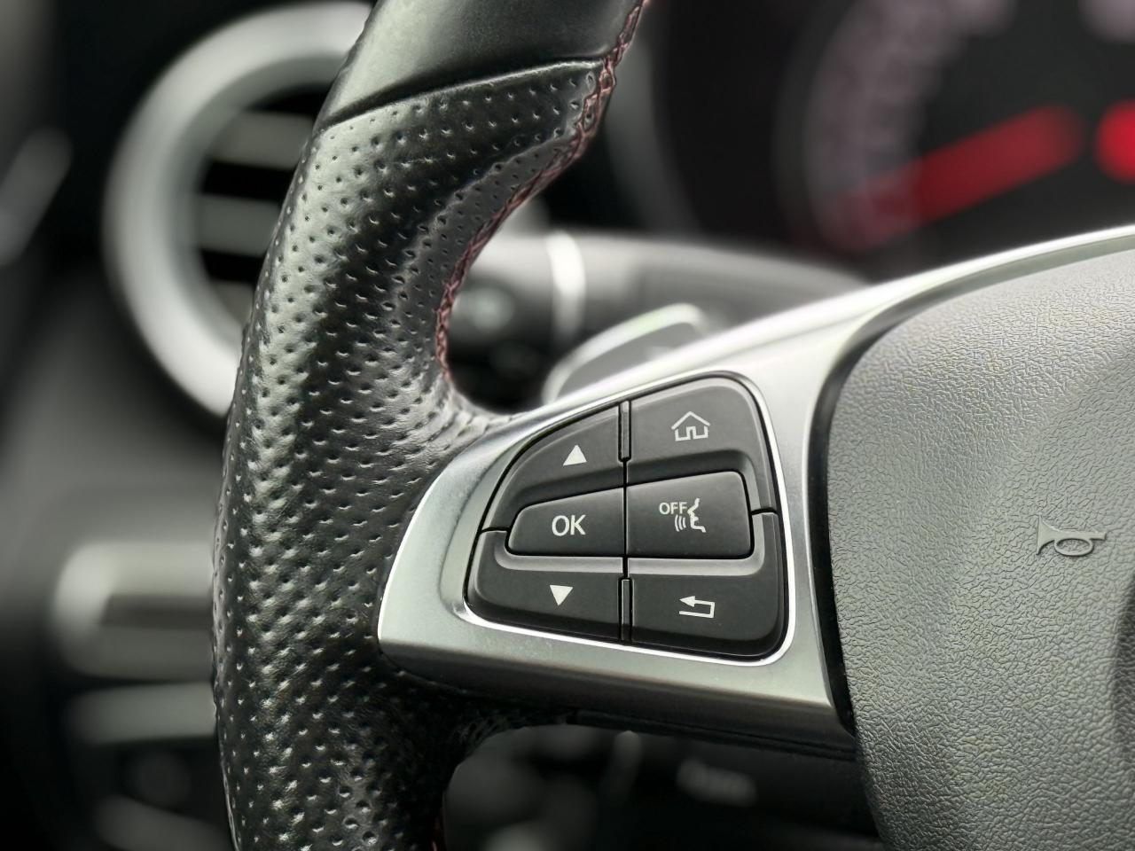 2016 Mercedes-Benz C-Class 450 //AMG | ALCANTARA LEATHER | PANO | - Photo #21