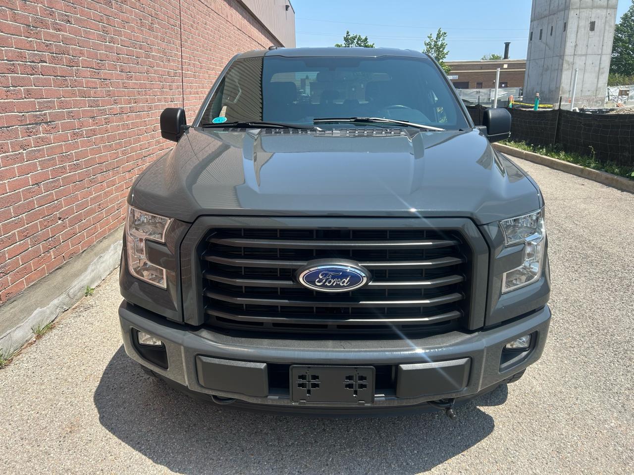 2016 Ford F-150 XLT - Photo #2