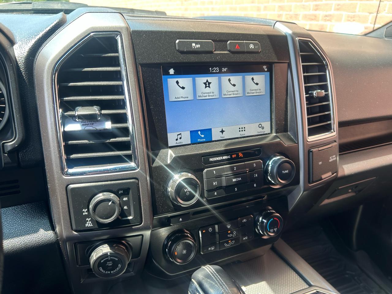 2016 Ford F-150 XLT - Photo #5