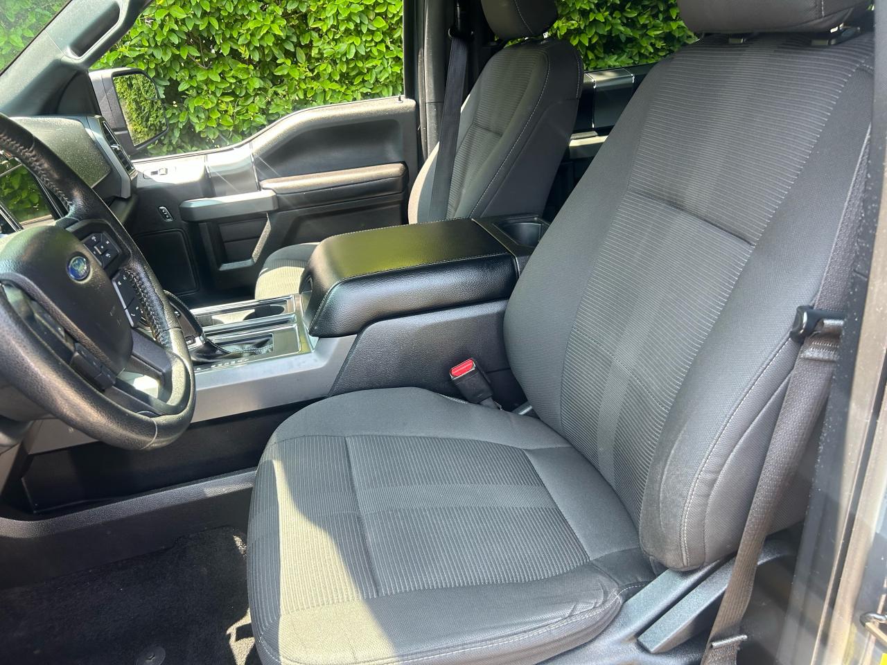2016 Ford F-150 XLT - Photo #10
