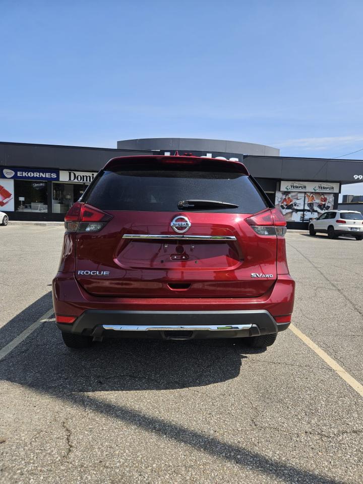 2018 Nissan Rogue AWD SV - Photo #14