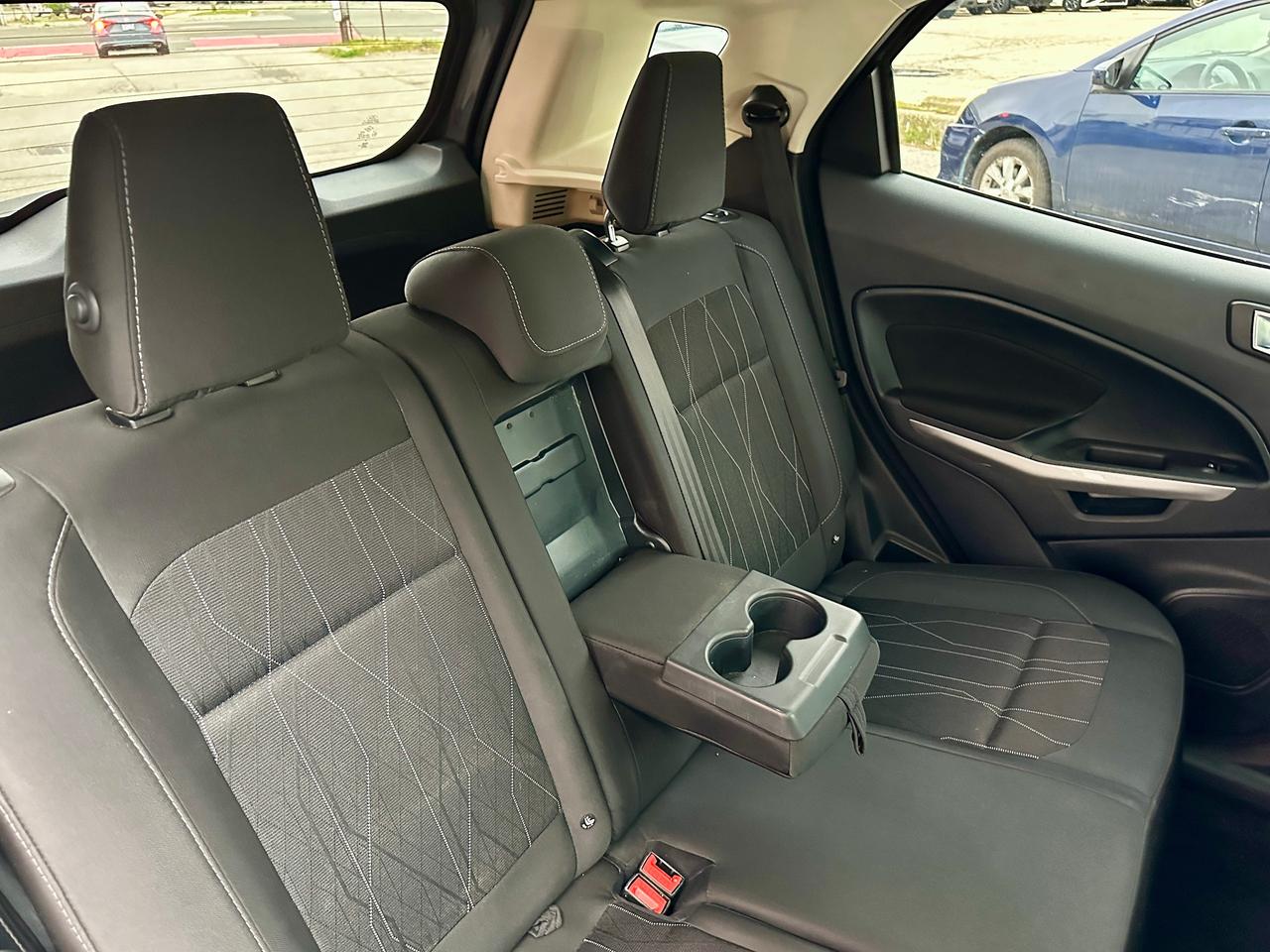 2018 Ford EcoSport SE Photo