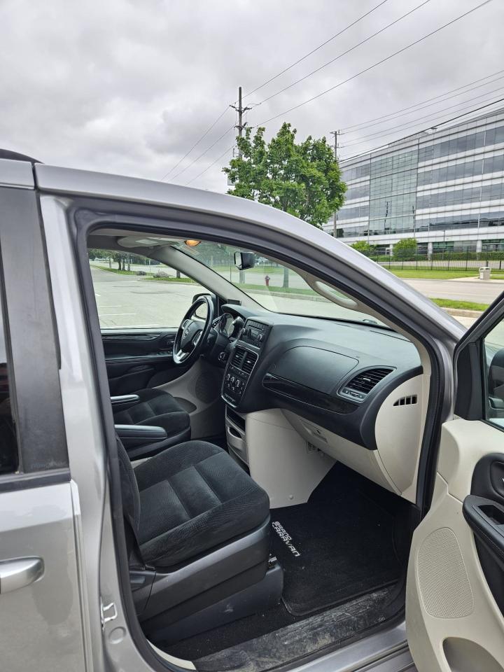 2016 Dodge Grand Caravan 4dr Wgn SXT - Photo #16