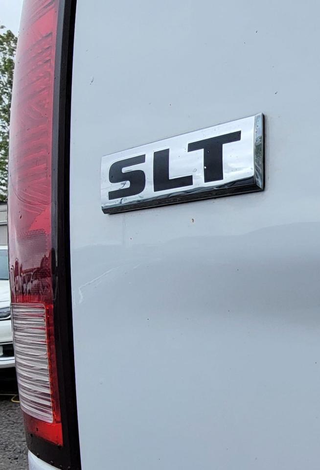 2014 RAM 1500 SLT - Photo #10