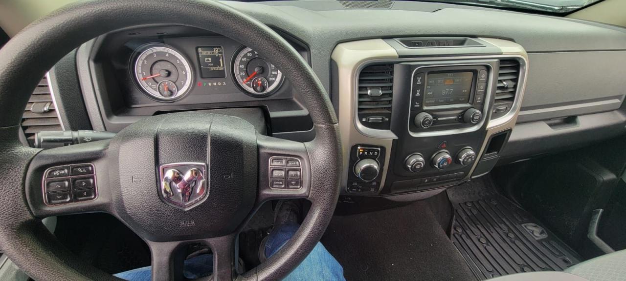 2014 RAM 1500 SLT - Photo #12