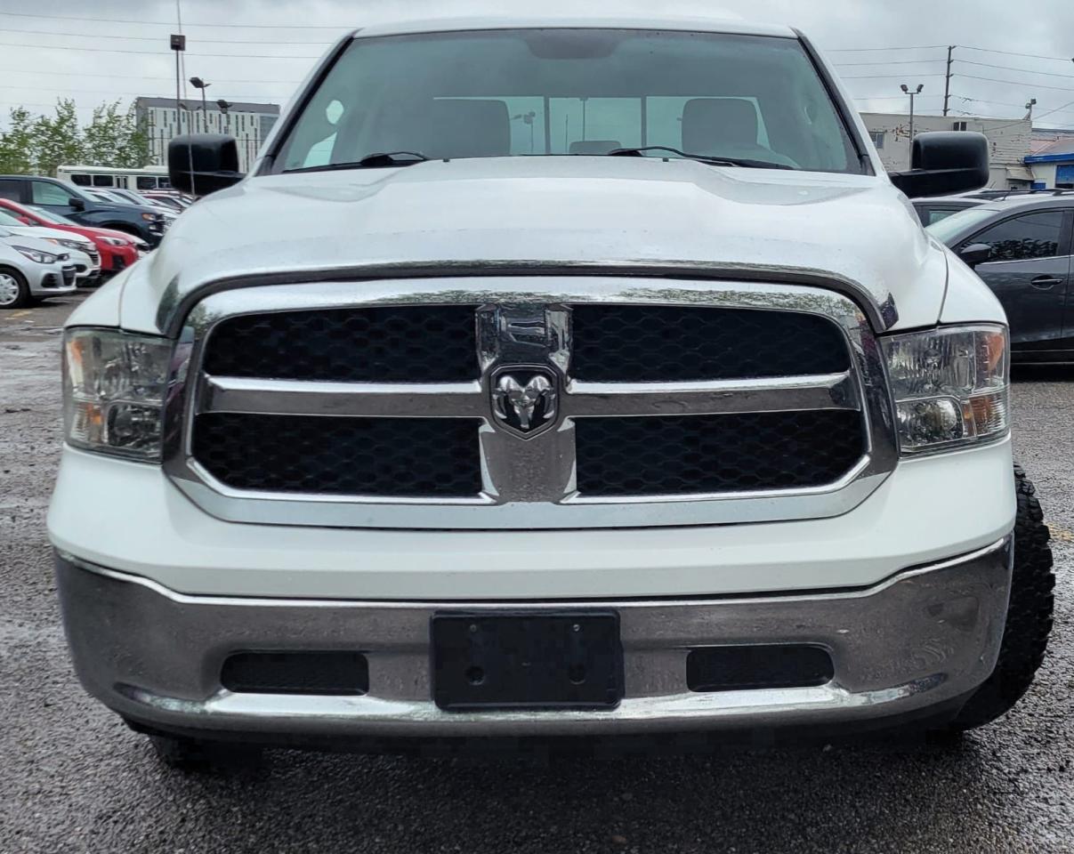 2014 RAM 1500 SLT - Photo #2