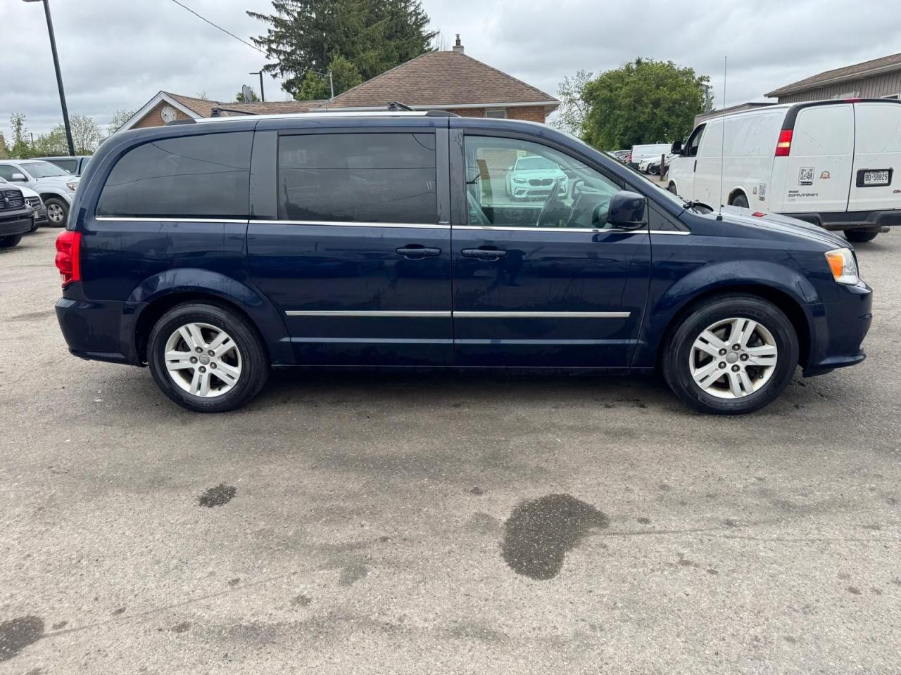 2013 Dodge Grand Caravan AS IS, Crew Plus, WELL SERVICED, RUNS GOOD - Photo #6
