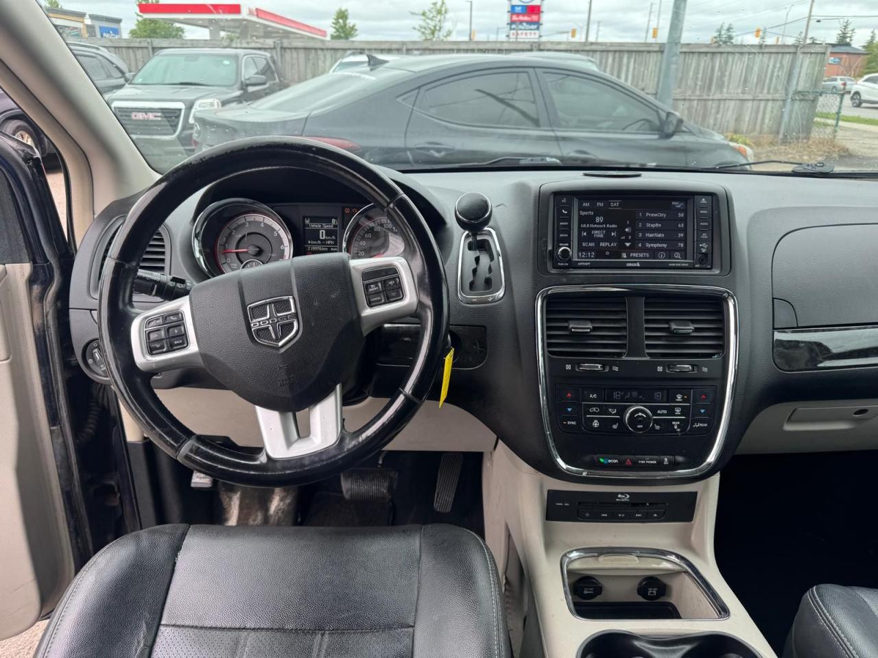 2013 Dodge Grand Caravan AS IS, Crew Plus, WELL SERVICED, RUNS GOOD - Photo #16
