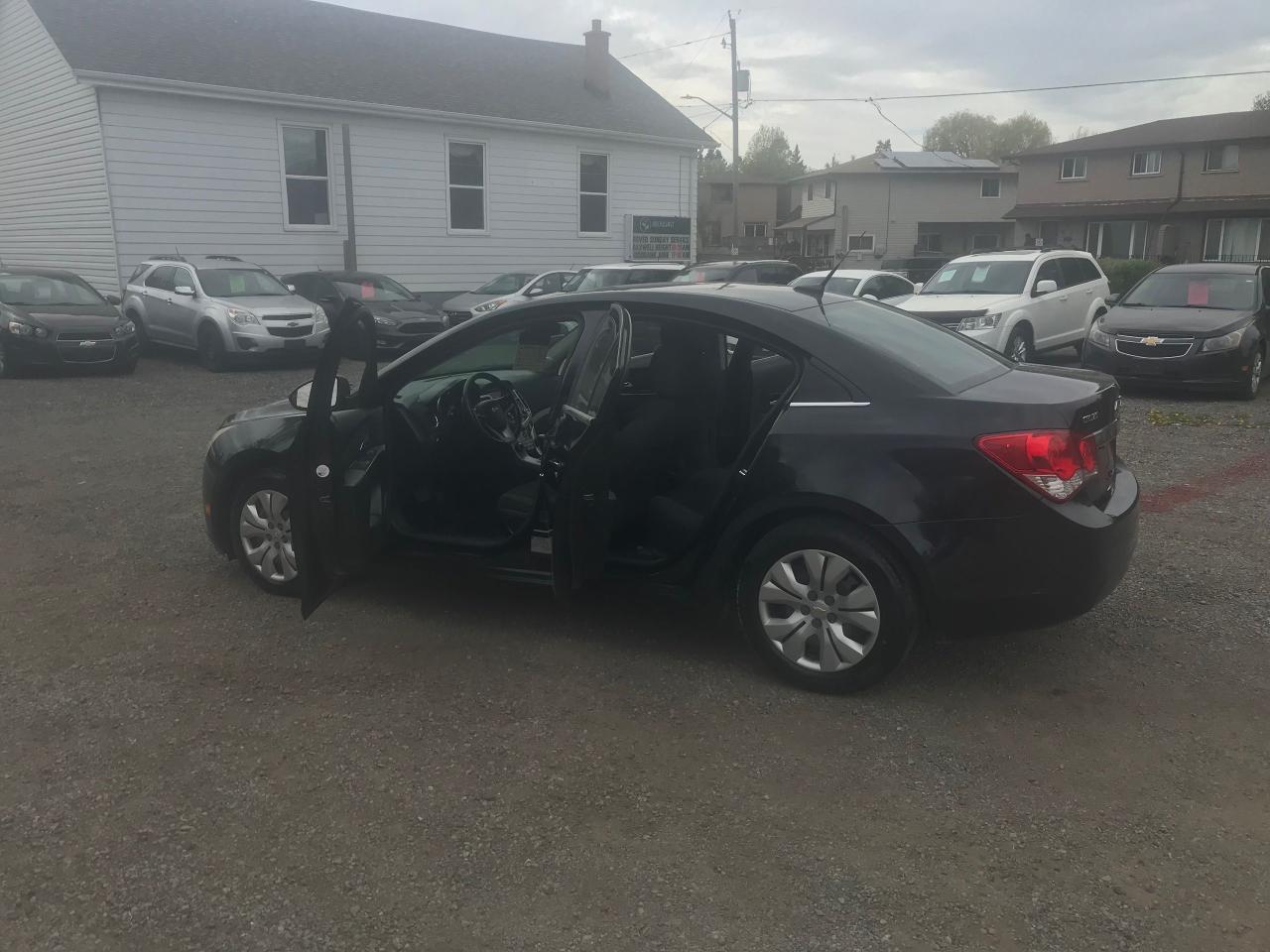 2014 Chevrolet Cruze 1LT - Photo #2